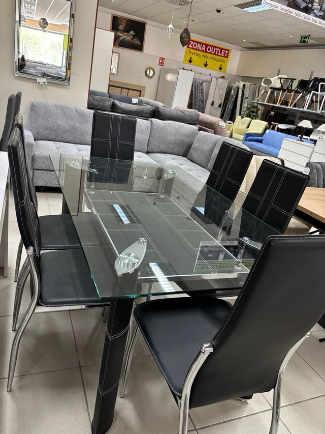Mesa de cristal y 6 sillas mas colores