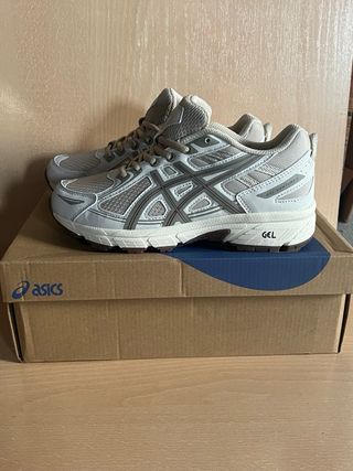 Asics Gel Venture 6 Mujer Talla 39 Beige