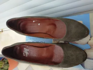 Zapatos de tacón de piel suave DESIREÉ