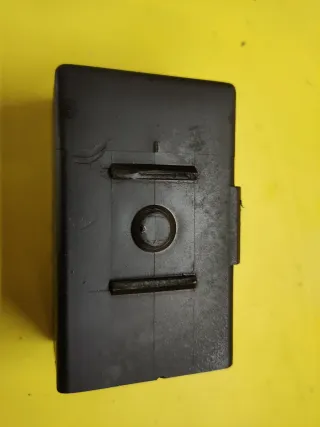 RELE ELEVALUNAS IZQUIERDO NISSAN PRIMERA