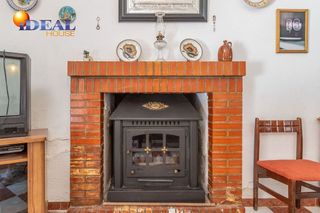 Chalet en venta en Illora