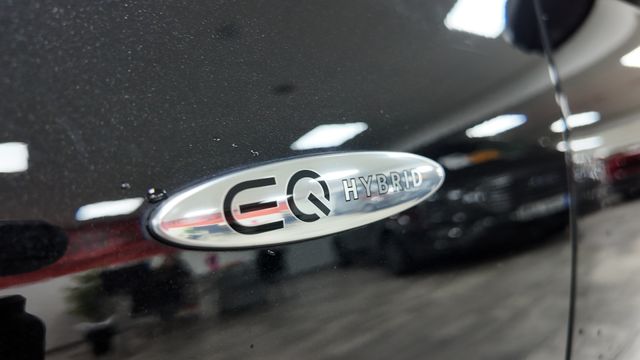 MERCEDES-BENZ CLE CLE 300 e con tecnologia hibrida