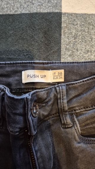 Pantaloni skinny push-up OVS neri e blu