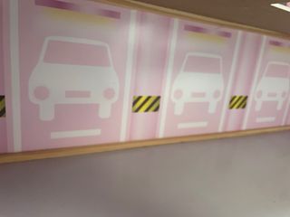 Casita de muñecas de madera