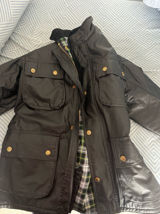 Chaqueta Garibaldi Negra Forro Tartán