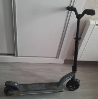 Patinete Eléctrico E-MOTION 150