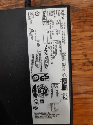 Torre Fujitsu + Pantalla Philips Ajustable