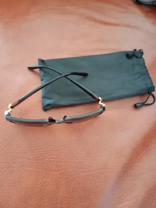 Gafas de sol mujer pasta marrones.