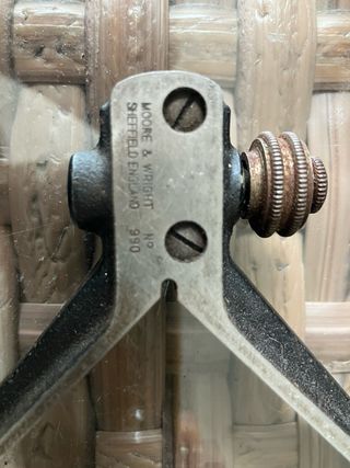 Escuadra de precisión Moore & Wright