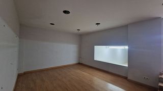 Local comercial en venta en Centro en Torrelavega