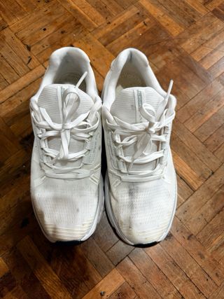 Zapatillas Hoka Blancas