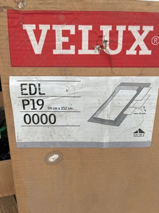 Caseton velux ventana balcon para pizarra