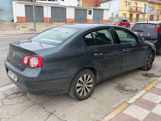 Volkswagen Passat 2010