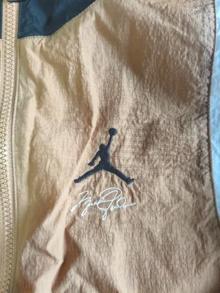 Chaqueta Jordan Talla S