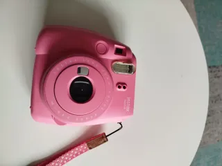 Cámara Instax Mini 9 Rosa
