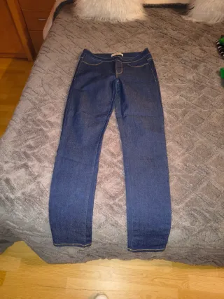 Pantalones vaqueros mujer