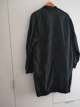 Pull&Bear Impermeable Largo Negro