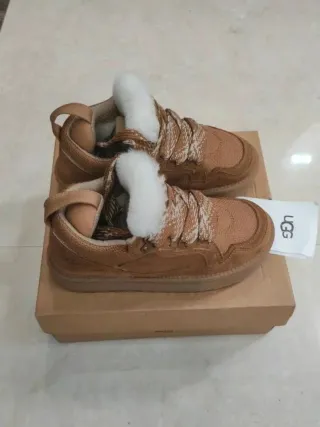 Botas UGG Marrones Talla 40 Nuevas