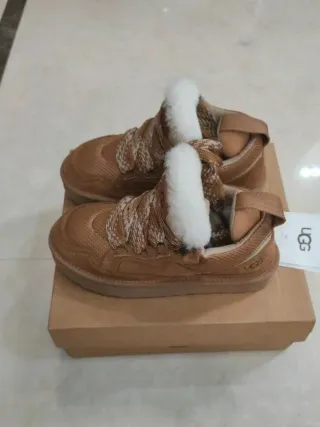 Botas UGG Marrones Talla 40 Nuevas