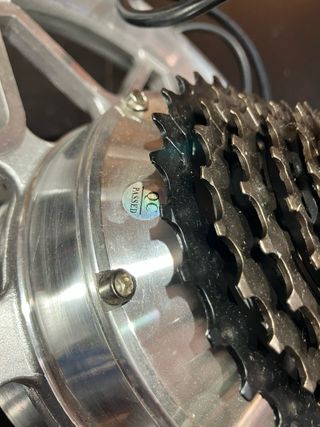 Motor y piñones bici eléctrica