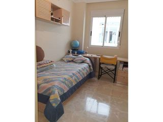 Casa en venta en Lucena
