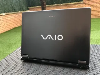Sony Vaio VGN-AR71J 17 Portátil