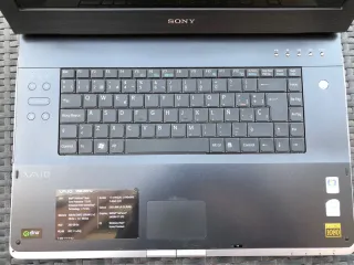 Sony Vaio VGN-AR71J 17 Portátil