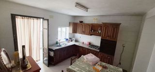 Casa adosada en venta en Torredonjimeno