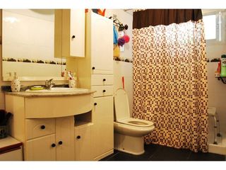 Casa adosada en venta en Loja