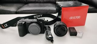 Cámara Sony Alpha 6700 + Objetivo 16-50+Cargador