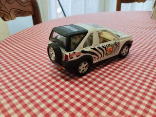 Maqueta Land Rover Nature Conservation