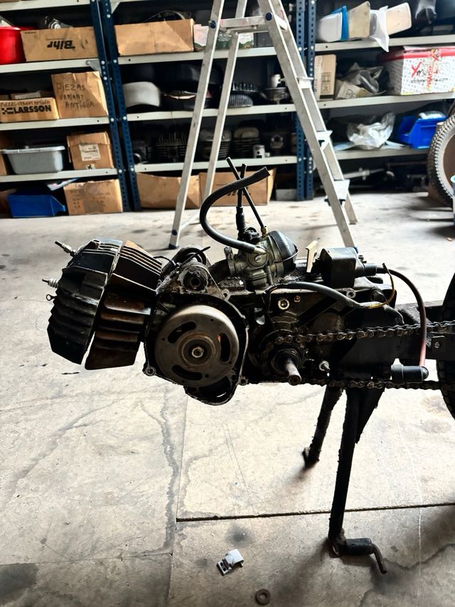 Motor Derbi Variant Star