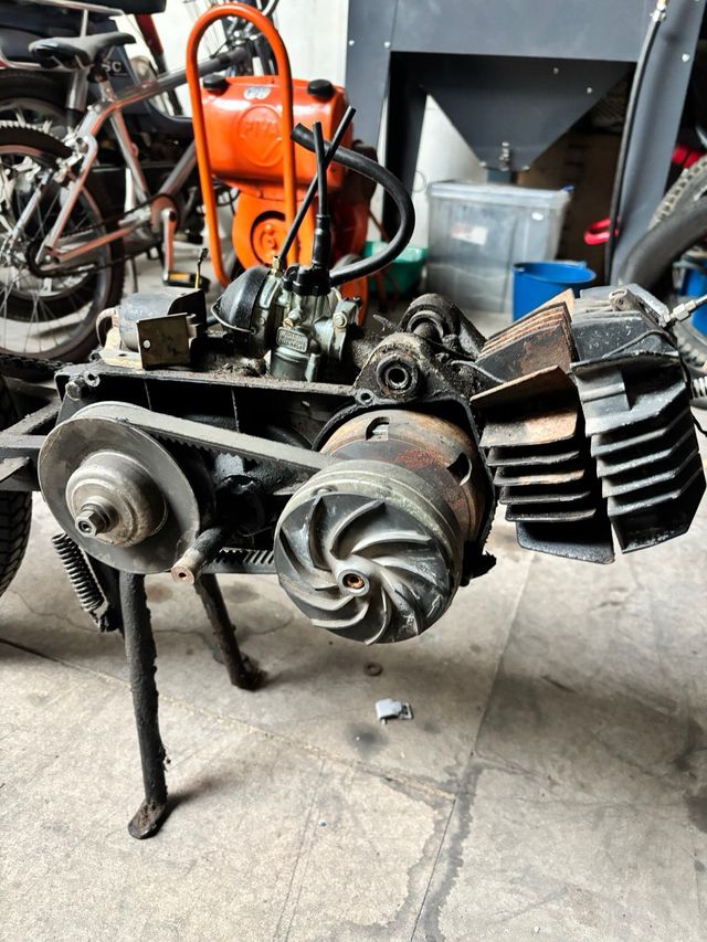 Motor Derbi Variant Star