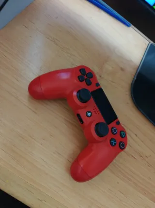 PS4 Pro Negra con 2 mandos