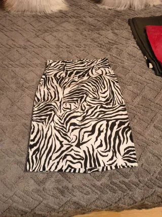 Falda cebra mujer