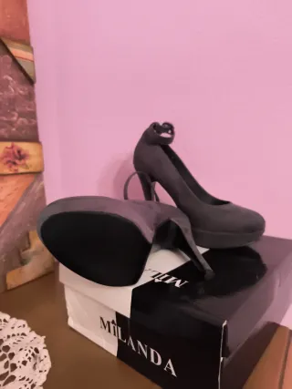 Zapatos de tacón Milanda grises