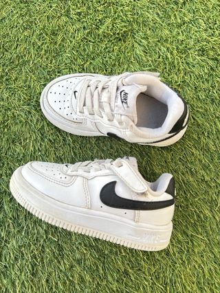 Tênis Nike Air Force 1 Infantil Branco. Tamanho 25