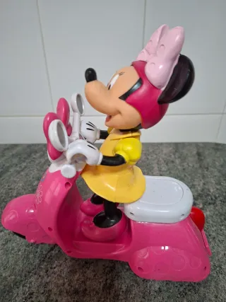 Moto y Muñeca Minnie Mouse Rosa