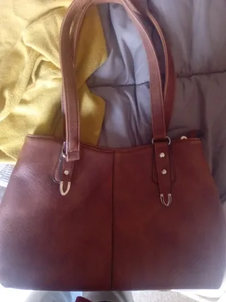 Lote Ropa Mujer Talla M y Bolso Marrón