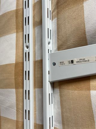 cremallera y cartelas para estantería