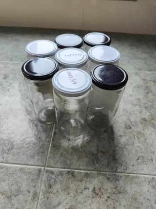 Kristalezko ontziak / Tarros de cristal