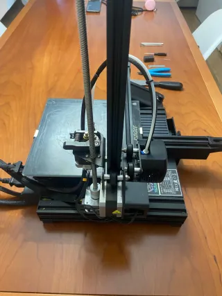 Impresora 3D Creality Ender 3 V2 + funda