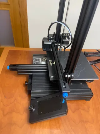 Impresora 3D Creality Ender 3 V2 + funda