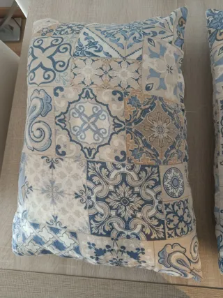 2 Cojines Decorativos Estilo Azulejo
