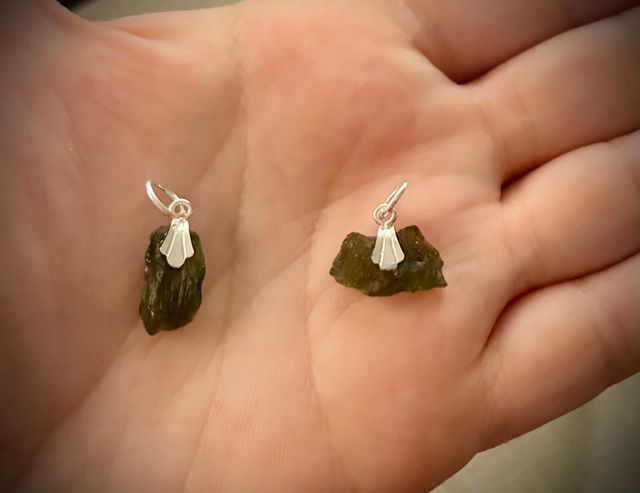 Colgantes de Moldavita Certificada en Plata