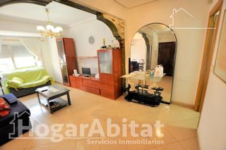 Piso en venta en Rafelbuñol/Rafelbunyol