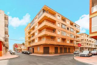 Piso en venta en El Acequión - Los Naúfragos en Torrevieja