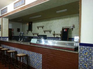 Local comercial en venta en Bailén
