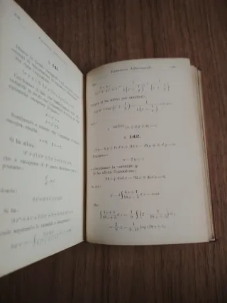 Libro Manuali Hoepli - Esercizii Critici