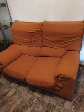 Sofá 2 plazas naranja ante